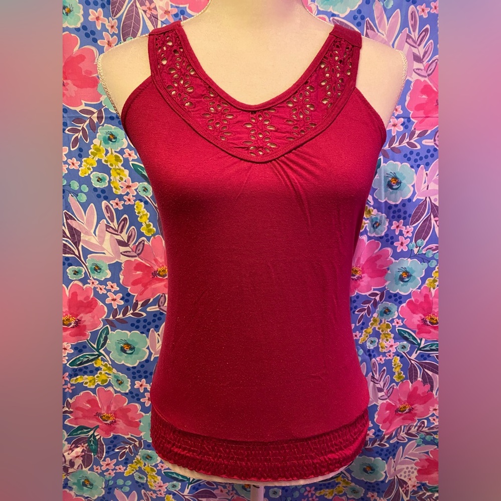 💕3 for $20💕 Tank Top with garter stitch